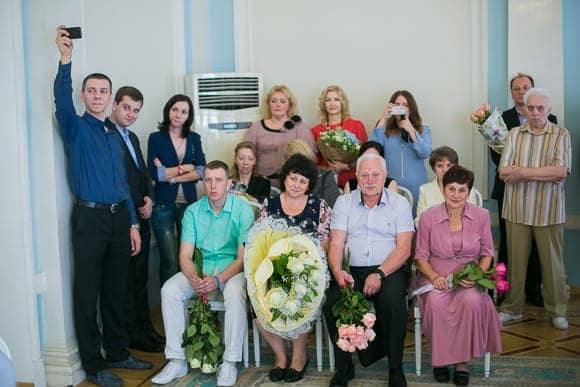 Свадебная фотосессия в ЗАГСе Кировского района Санкт-Петербурга