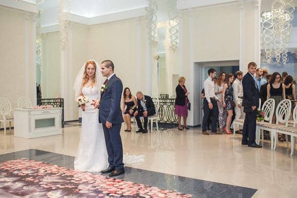 Свадебная фотосессия в ЗАГСе Невского района Санкт-Петербурга