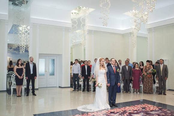 Свадебная фотосессия в ЗАГСе Невского района Санкт-Петербурга